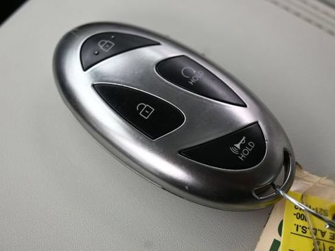 Used 2024 Hyundai Santa Fe Calligraphy AWD/4WD image 31