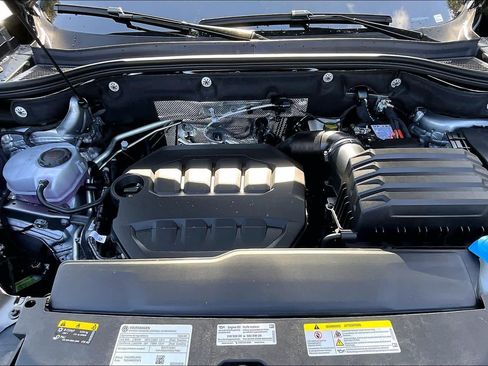 New 2026 Volkswagen Atlas Cross Sport SEL R-Line image 16