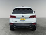 Used 2024 Volkswagen Taos SE image 4