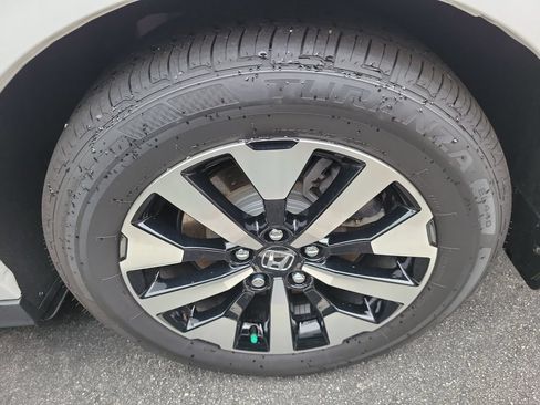Certified 2026 Honda Odyssey EX-L image 16