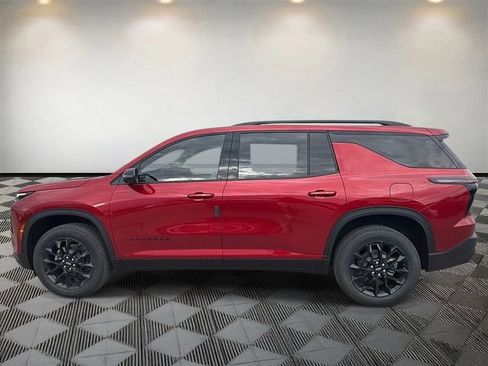 New 2026 Chevrolet Traverse LT w/ Enhanced Driving Package image 8