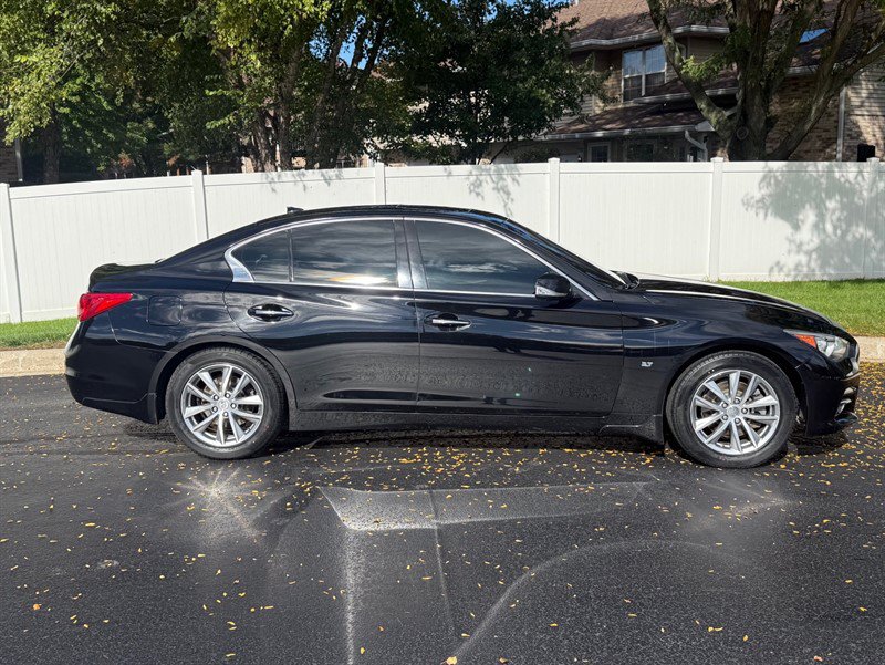 Used 2014 INFINITI Q50 Premium w/ Deluxe Touring Package AWD/4WD image 4