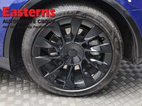 Used 2021 Tesla Model Y Long Range AWD/4WD image 8