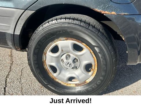 Used 2004 Honda Pilot LX image 11