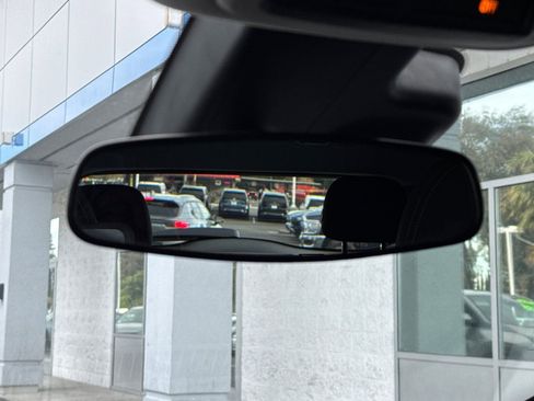 Used 2023 Chevrolet Bolt EUV LT image 26