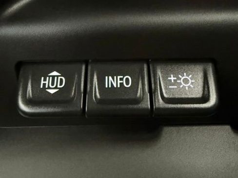 Used 2025 GMC Sierra 2500 AT4X image 50