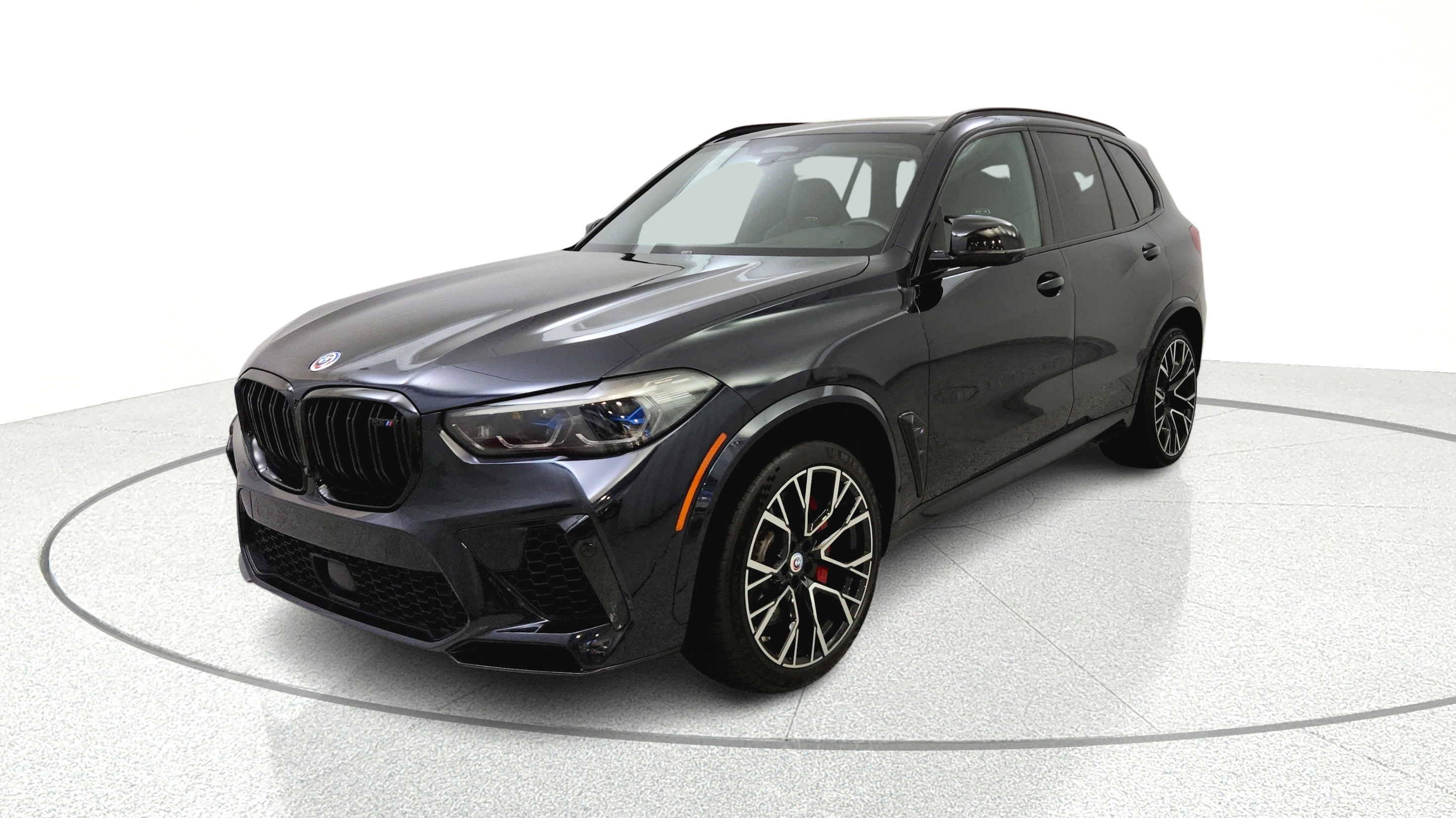 Used 2022 BMW X5 M w/ Competition Package 2 AWD/4WD image 2