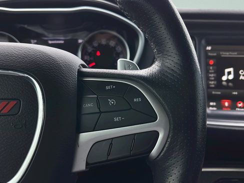 Used 2018 Dodge Challenger GT w/ GT Interior Package image 11