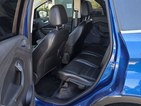 Used 2017 Ford Escape Titanium FWD image 11