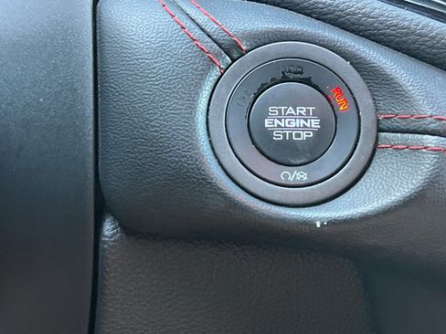 Used 2023 Dodge Durango GT image 23