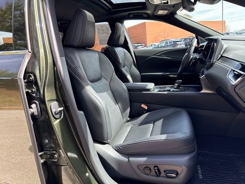 Used 2024 Lexus RX 350 Premium Plus w/ Convenience Package image 31