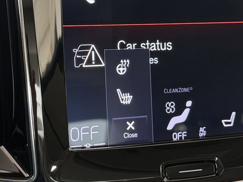 Used 2020 Volvo S60 T5 Momentum image 7