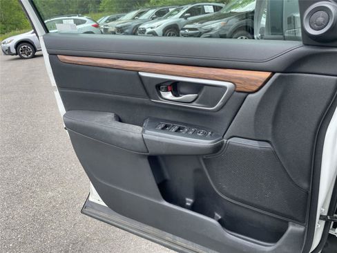 Used 2018 Honda CR-V EX image 17
