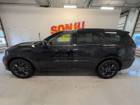 Used 2024 Dodge Durango R/T w/ Blacktop Package AWD/4WD image 2