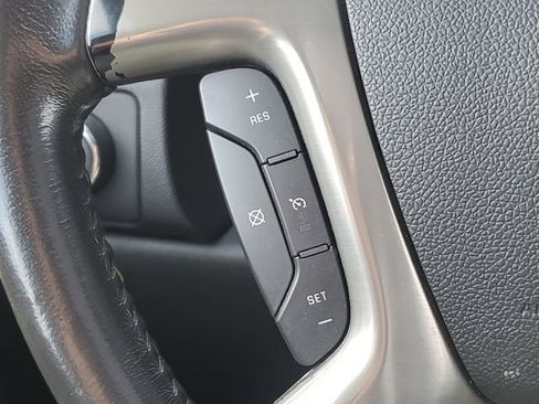 Used 2010 GMC Yukon XL SLT AWD/4WD image 12