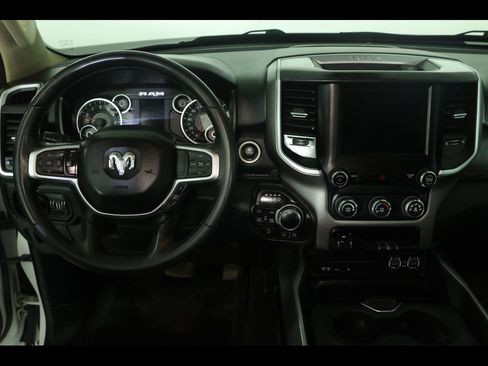 Used 2019 RAM 1500 Big Horn image 11