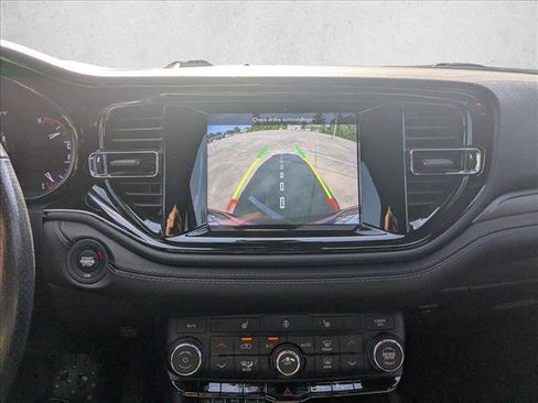 Used 2022 Dodge Durango GT RWD image 13