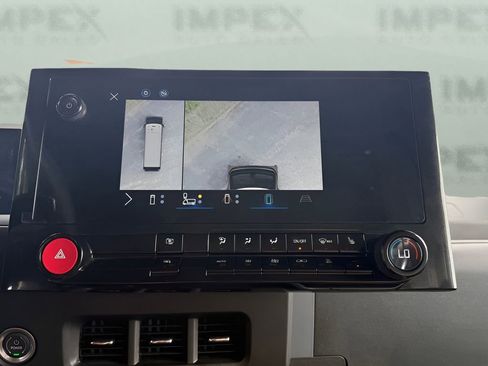 Used 2024 Chevrolet Brightdrop 600 w/ Battery Pack, Max Range AWD/4WD image 10