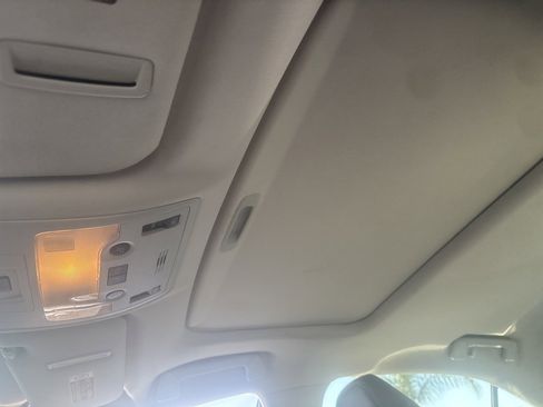 Used 2015 Lexus IS 250 image 21