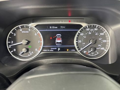 Used 2025 Nissan Rogue SV FWD image 5