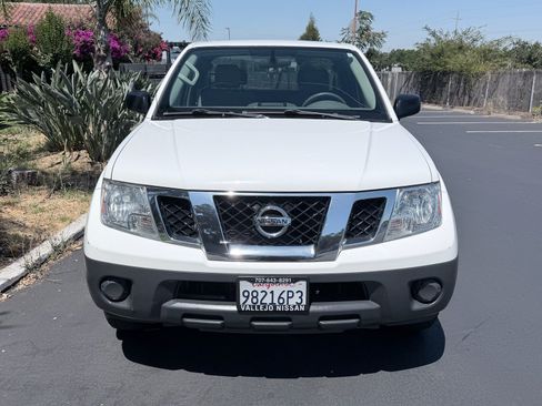 Used 2019 Nissan Frontier S RWD image 4