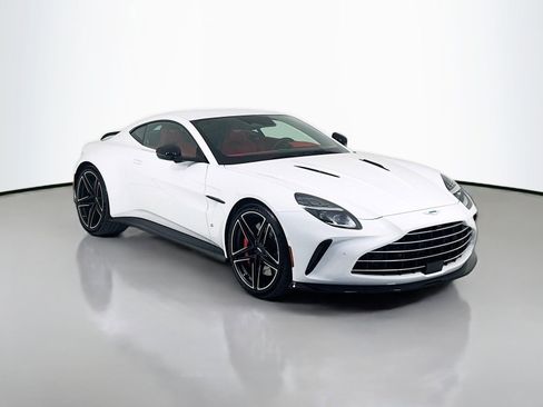 Used 2026 Aston Martin V8 Vantage S RWD image 1