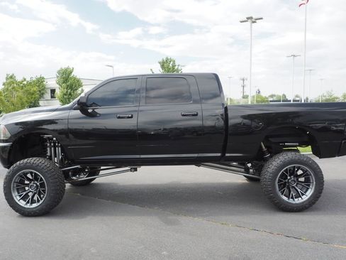 Used 2012 RAM 2500 Laramie w/ Cold Weather Group AWD/4WD image 8