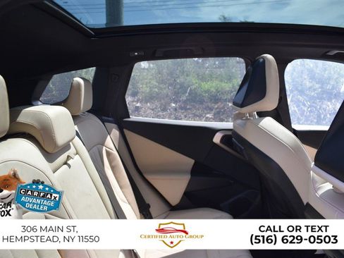 Used 2025 BMW X3 xDrive30i AWD/4WD image 23