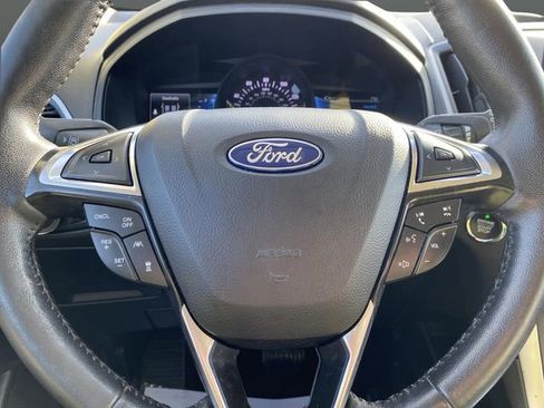 Certified 2022 Ford Edge SEL w/ Convenience Package image 20