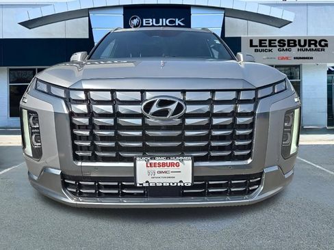 Used 2024 Hyundai Palisade Calligraphy AWD/4WD image 2