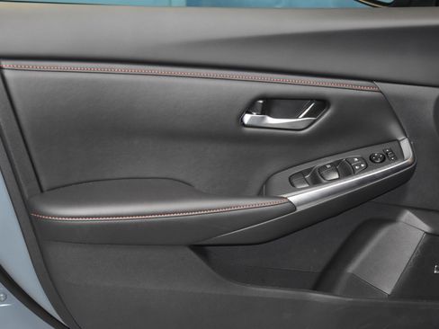 New 2025 Nissan Sentra SR w/ SR Premium Package image 3