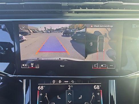 Used 2021 Audi Q7 3.0T Premium Plus w/ Premium Plus Package image 23