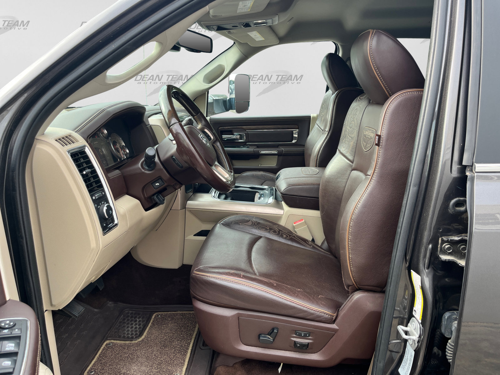 Used 2018 RAM 3500 Laramie Longhorn AWD/4WD image 9