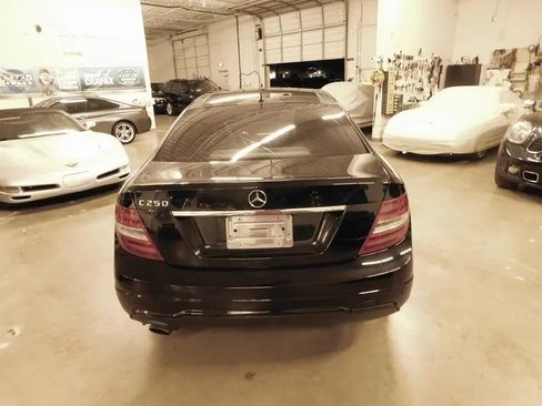 Used 2014 Mercedes-Benz C 250 Coupe image 8