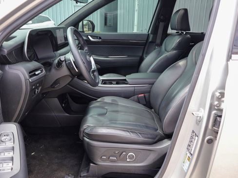 Used 2024 Hyundai Palisade Calligraphy FWD image 7