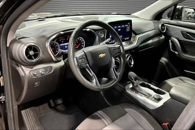Certified 2024 Chevrolet Blazer LT w/ Convenience Package FWD image 16