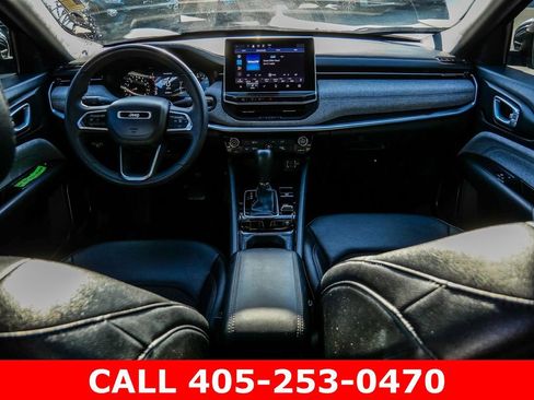 Used 2024 Jeep Compass Latitude AWD/4WD image 24