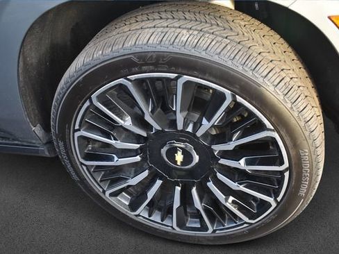 New 2026 Chevrolet Tahoe High Country image 12