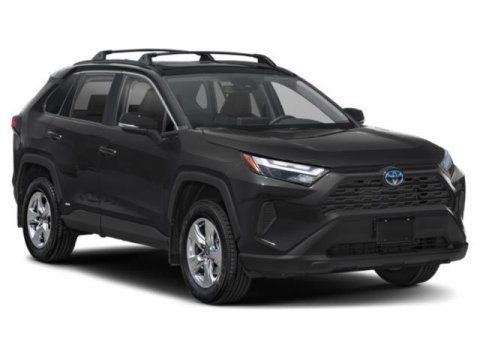 Used 2025 Toyota RAV4 XLE w/ Convenience Package AWD/4WD image 6