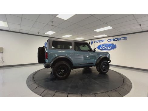 Used 2021 Ford Bronco First Edition image 2