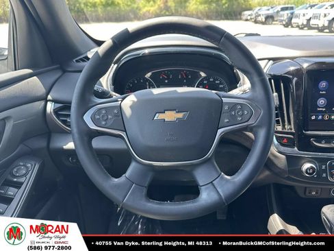 Certified 2023 Chevrolet Traverse LT FWD image 15