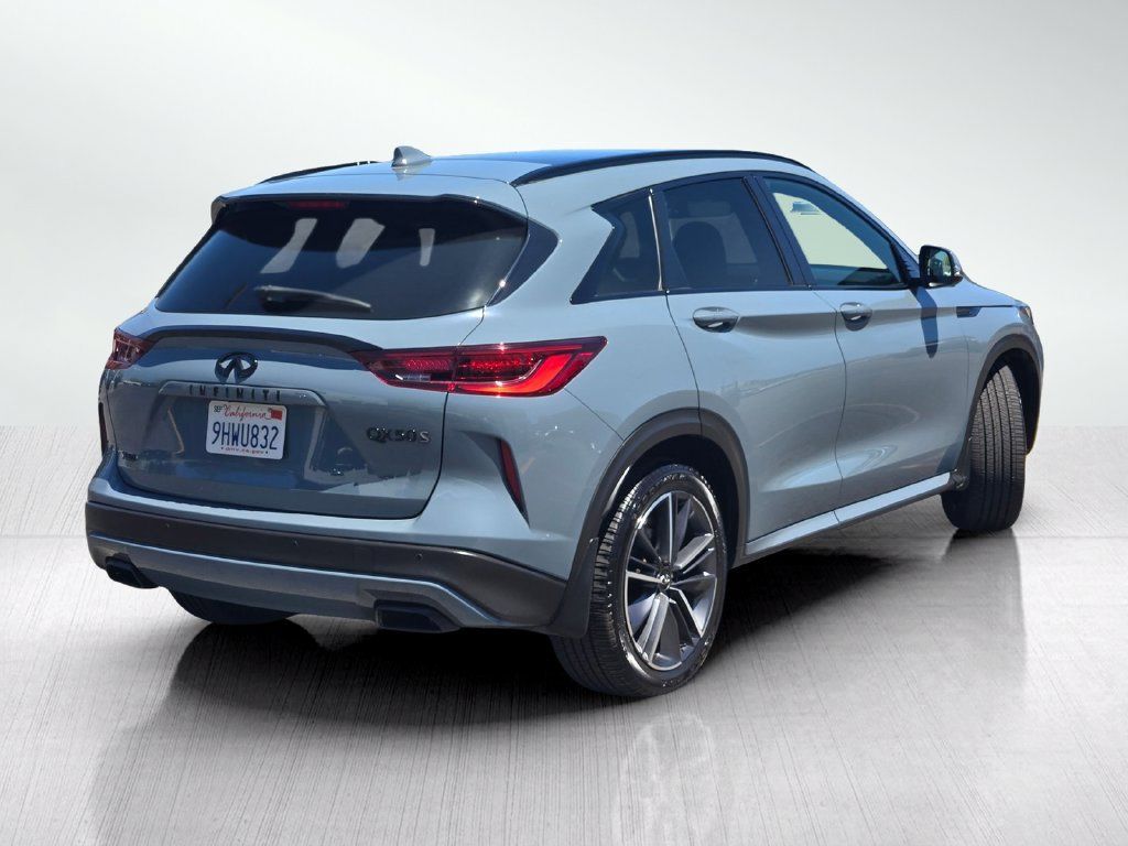 Used 2023 INFINITI QX50 Sport AWD/4WD image 4