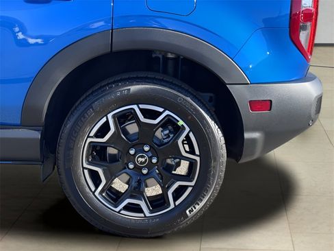 New 2025 Ford Bronco Sport Outer Banks w/ Outer Banks Tech Package+ image 42