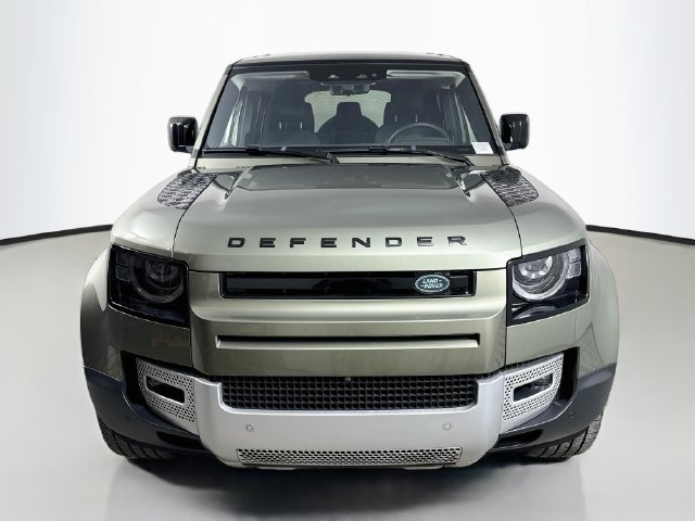 Used 2020 Land Rover Defender 110 First Edition AWD/4WD image 2