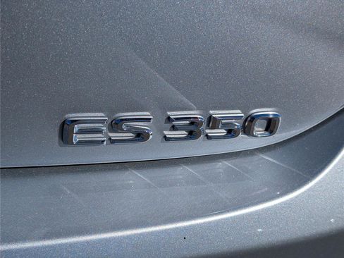 Used 2023 Lexus ES 350 w/ Premium Package image 9