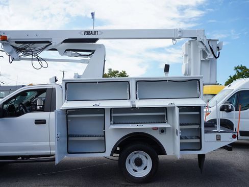 Used 2017 Ford F450 XL w/ Power Equipment Group AWD/4WD image 11