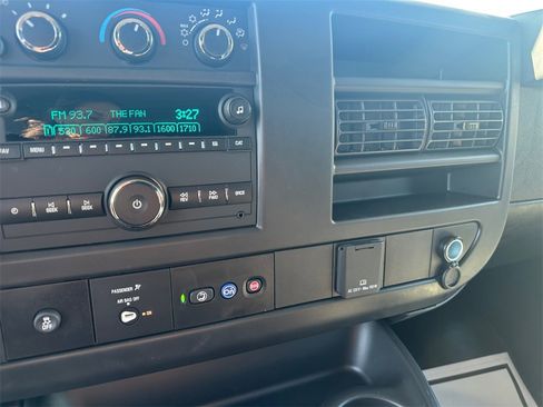 New 2024 Chevrolet Express 3500 w/ Driver Convenience Package image 19
