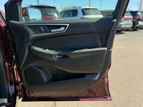 Certified 2024 Ford Edge SEL AWD/4WD image 15