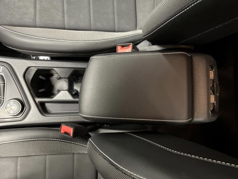 Used 2022 Volkswagen Taos SE image 19