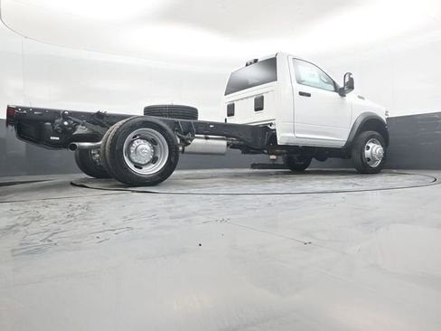 New 2026 RAM 5500 Tradesman AWD/4WD image 38
